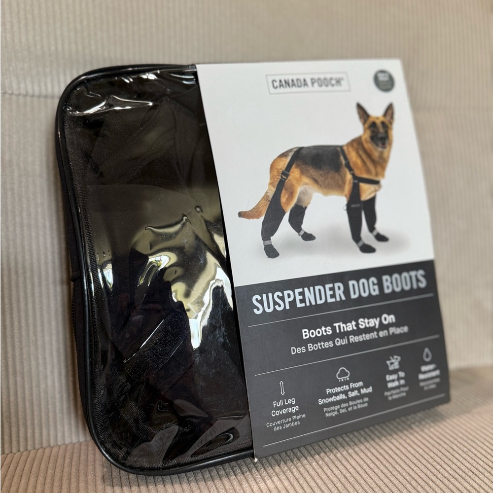 Canada Pooch Black Suspenders Dog Boots